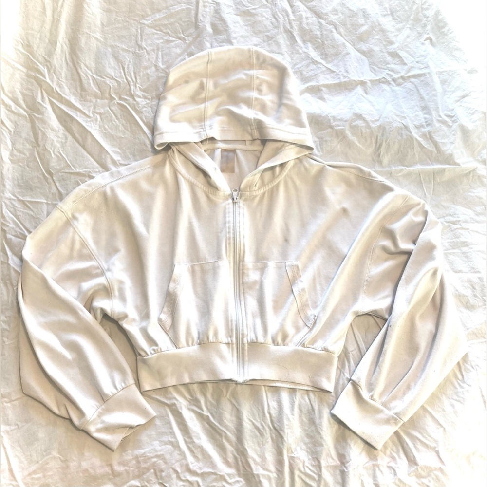 Cropped zip up